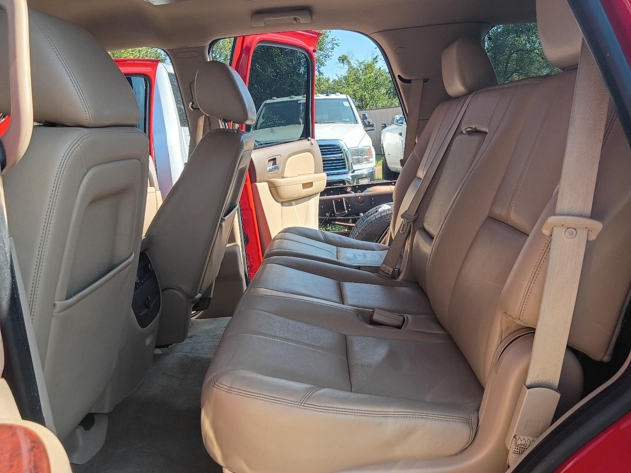 GMC Yukon SLT 4WD 2013