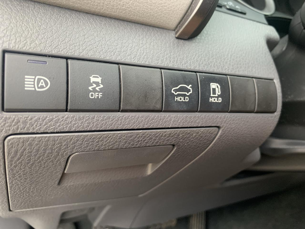Toyota Camry LE 2022