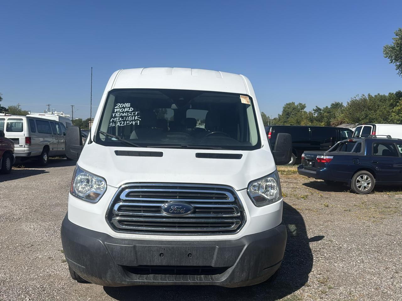 Ford Transit 350 Wagon Med. Roof XL w/Sliding Pass. 148-in. WB 2018