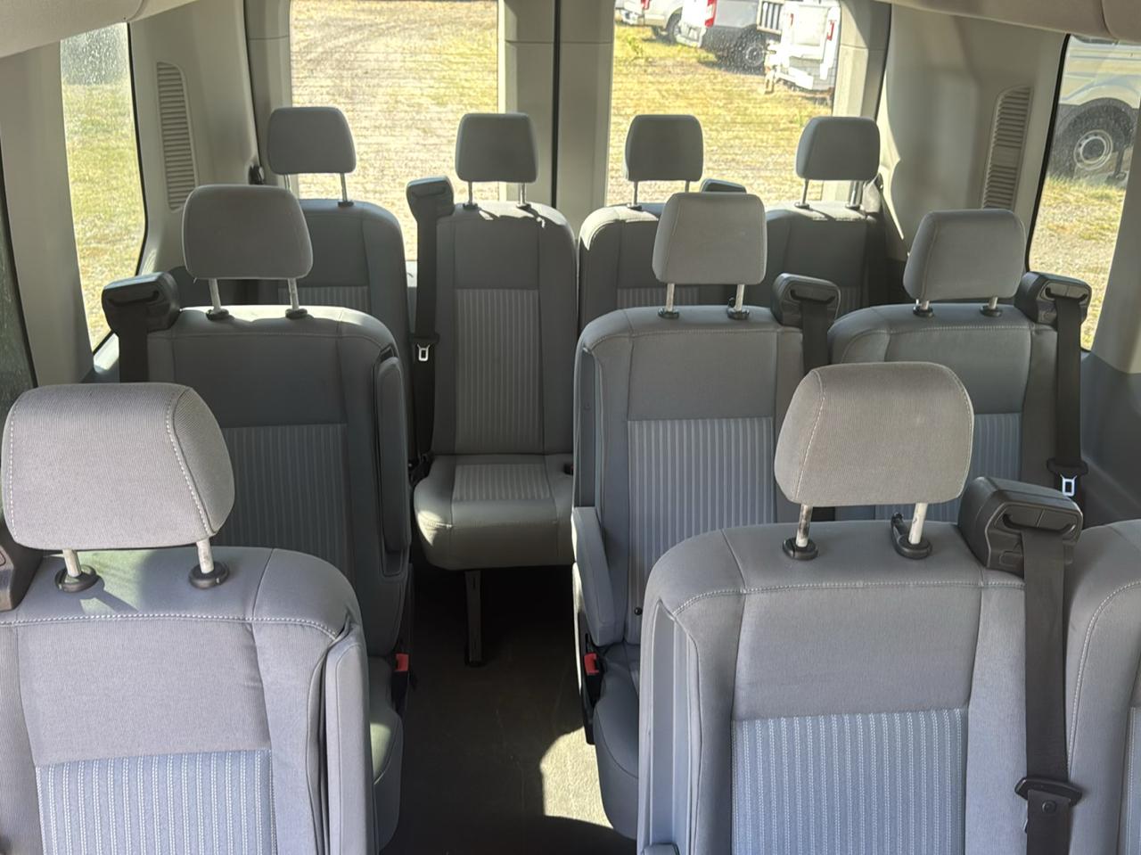 Ford Transit 350 Wagon Med. Roof XL w/Sliding Pass. 148-in. WB 2018