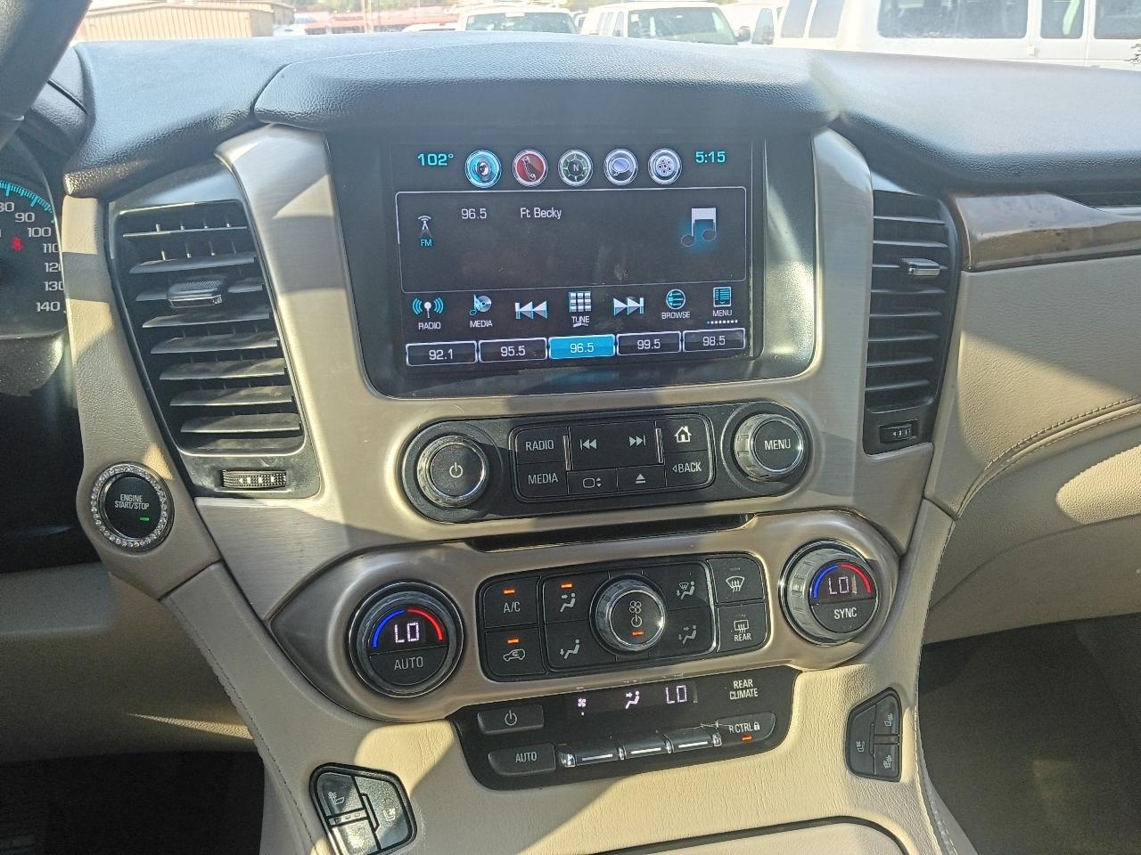 GMC Yukon Denali 4WD 2017