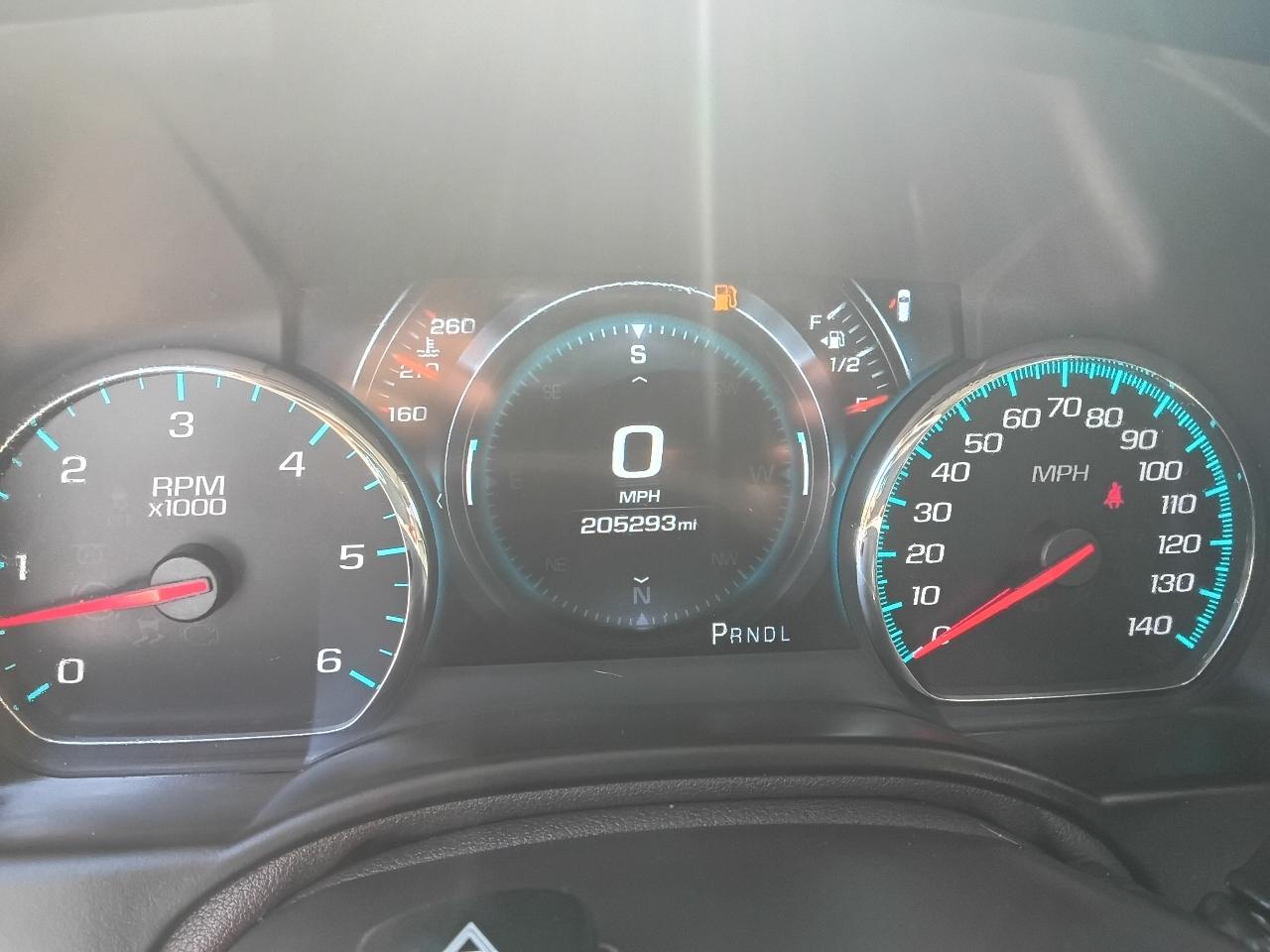 GMC Yukon Denali 4WD 2017