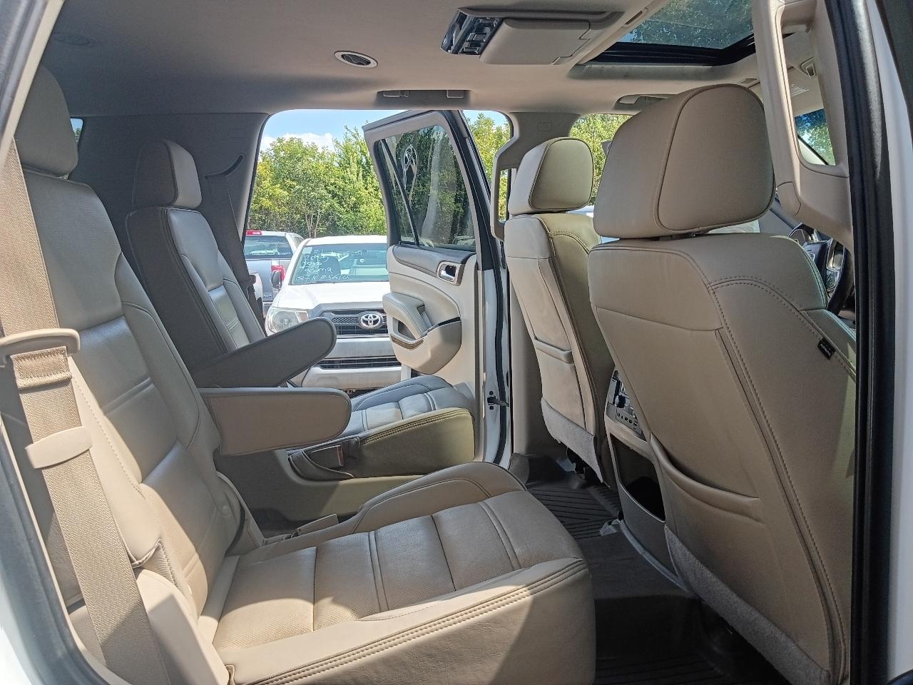 GMC Yukon Denali 4WD 2017