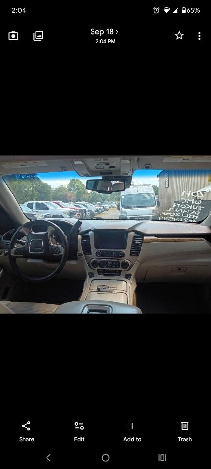 GMC Yukon Denali 4WD 2017