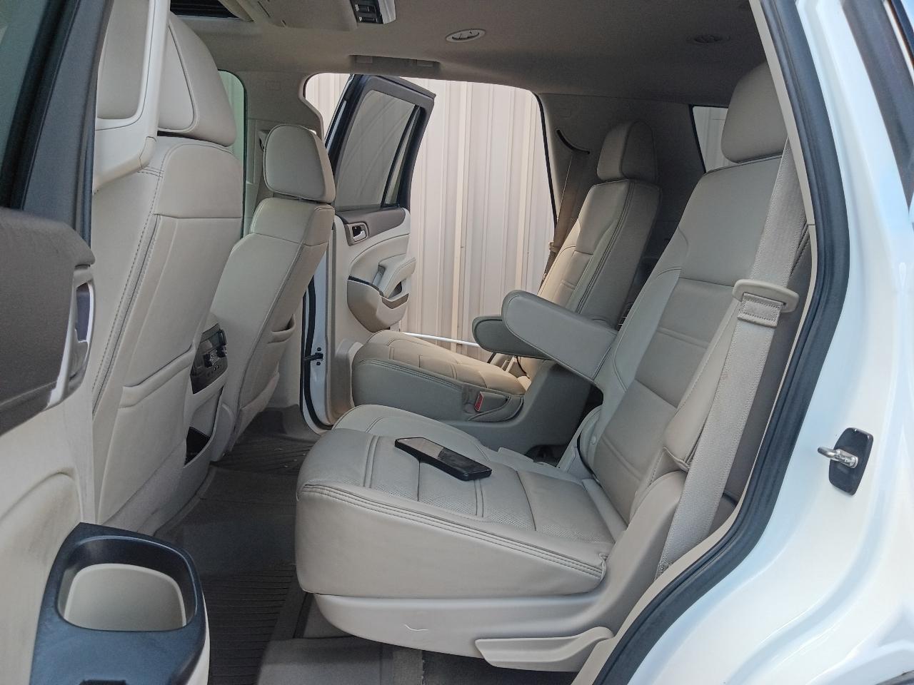 GMC Yukon Denali 4WD 2017