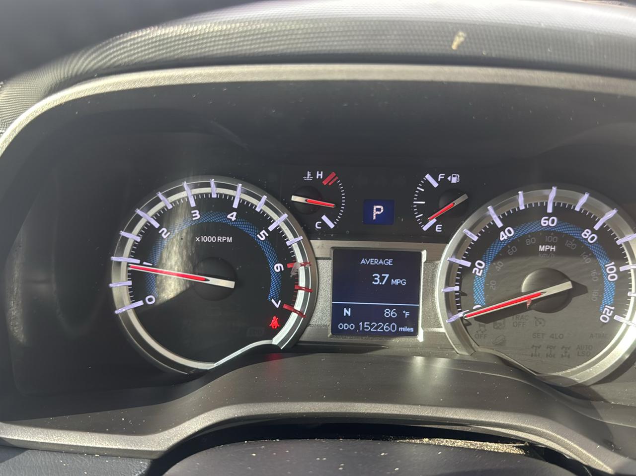 Toyota 4Runner SR5 2WD 2018