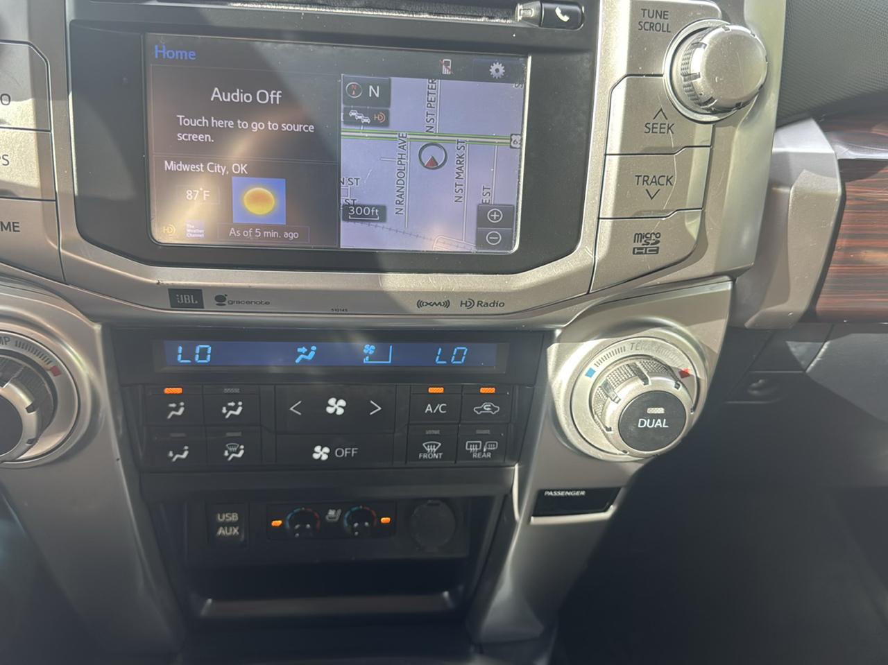 Toyota 4Runner SR5 2WD 2018