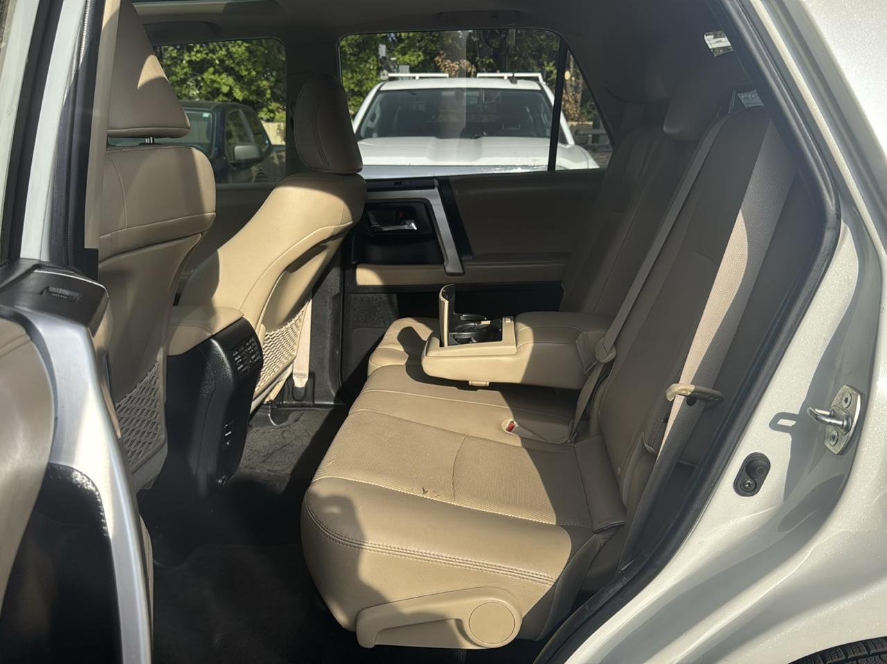 Toyota 4Runner SR5 2WD 2018