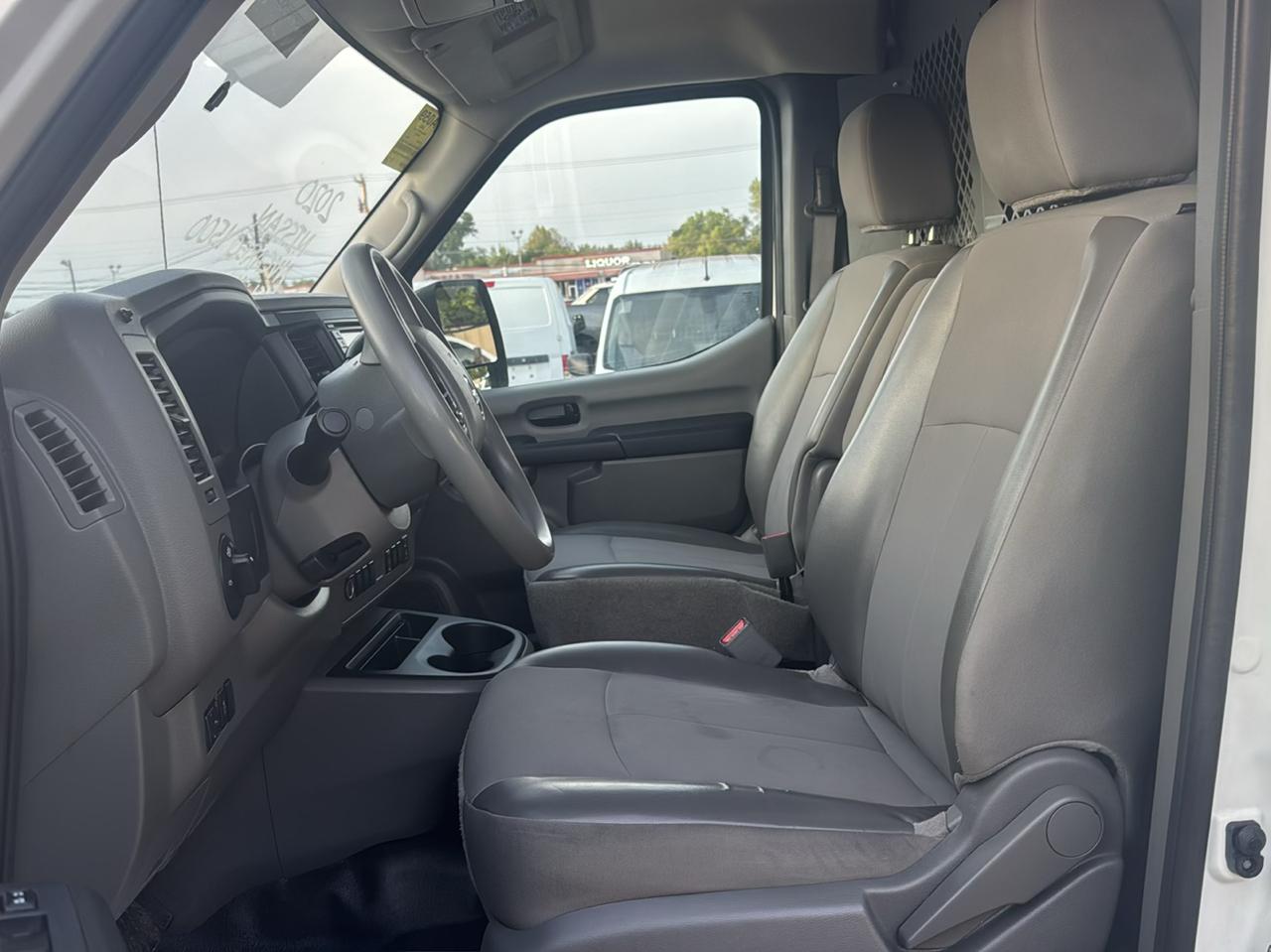 Nissan NV Cargo 1500 SV 2020
