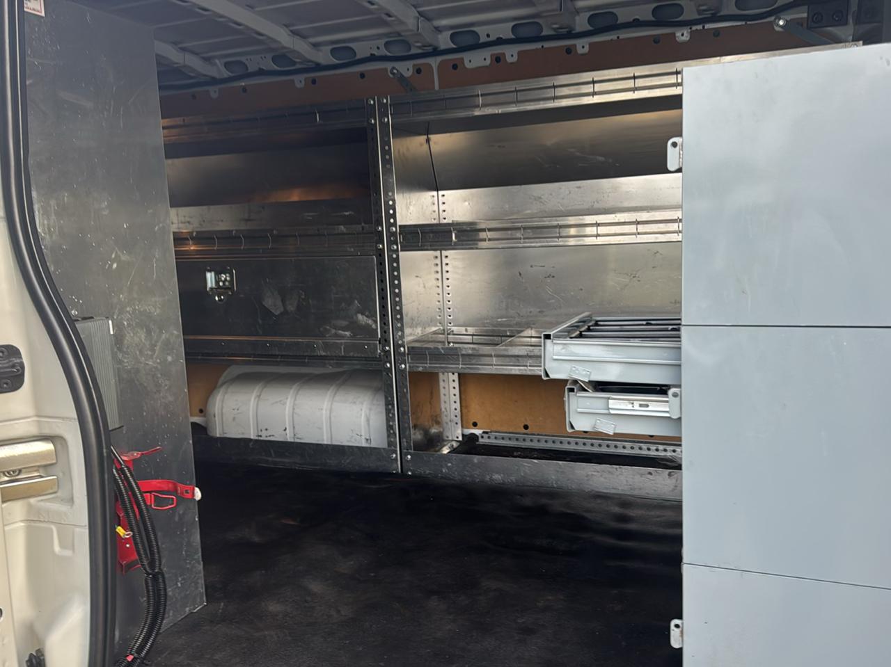 Nissan NV Cargo 1500 SV 2020