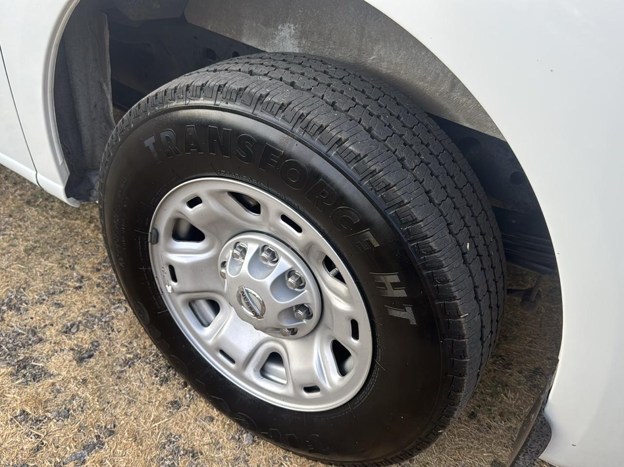Nissan NV Cargo 1500 SV 2020