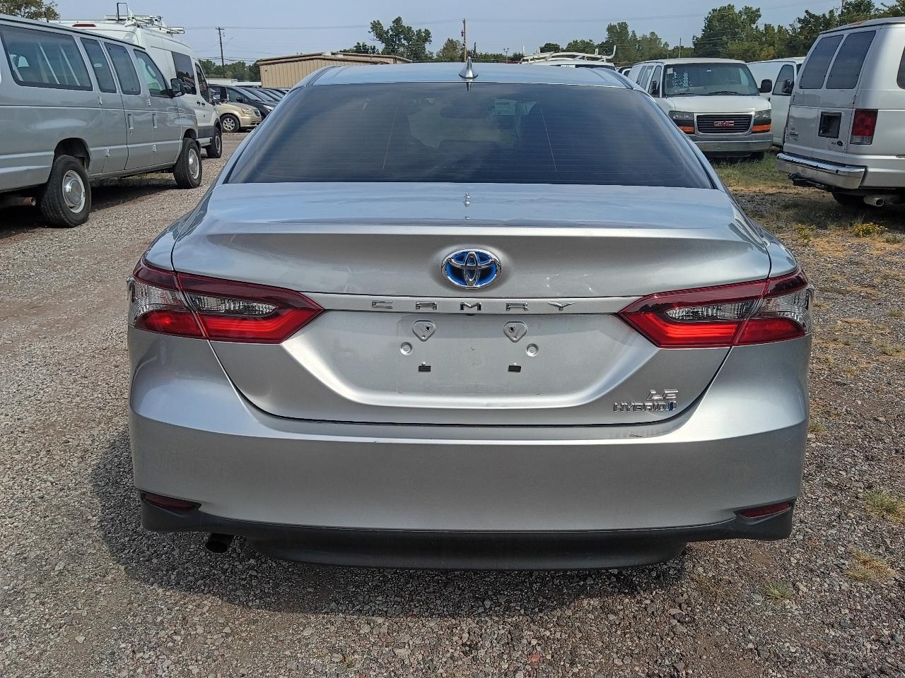 Toyota Camry Hybrid LE 2023