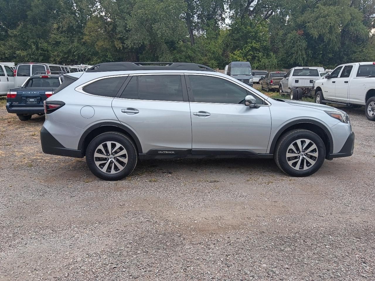Subaru Outback Premium 2022