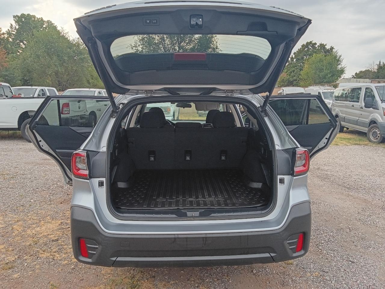 Subaru Outback Premium 2022