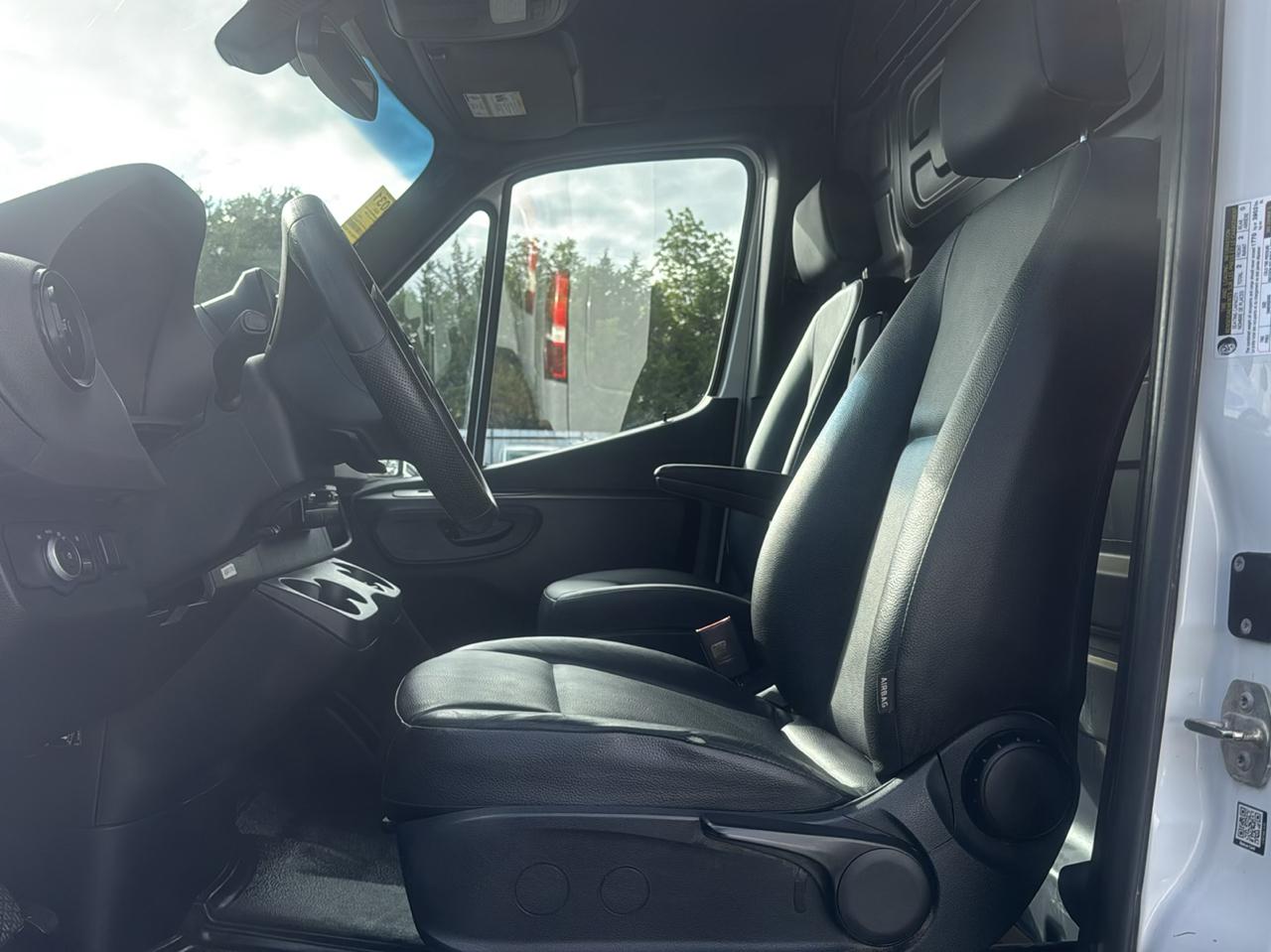 Mercedes-Benz Sprinter 2500 144-in. WB 2025