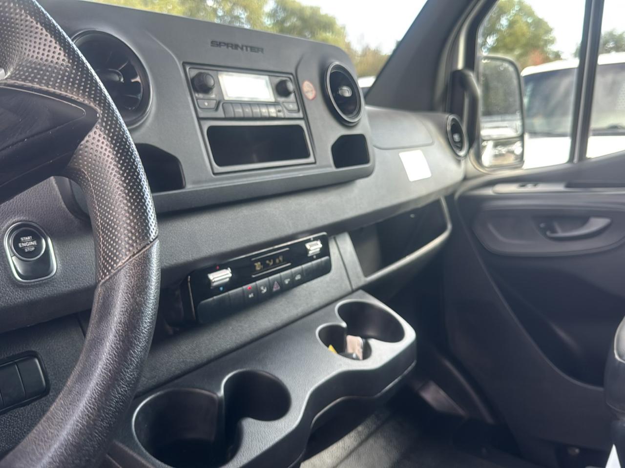 Mercedes-Benz Sprinter 2500 144-in. WB 2025