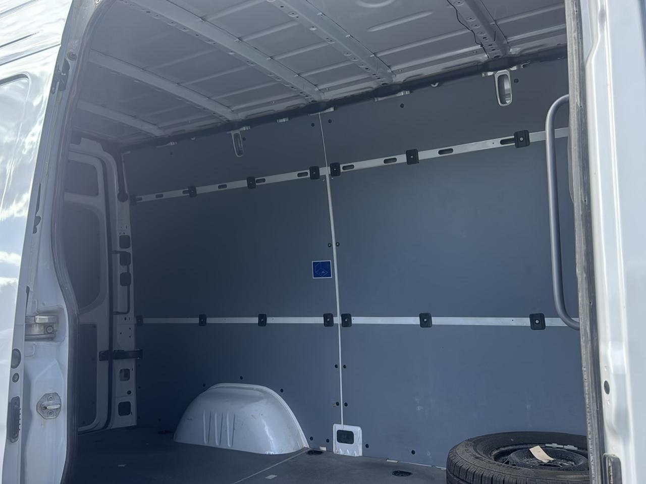 Mercedes-Benz Sprinter 2500 144-in. WB 2025
