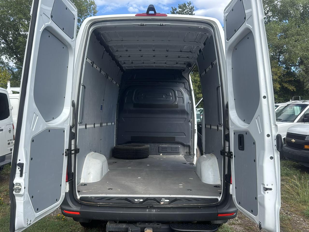 Mercedes-Benz Sprinter 2500 144-in. WB 2025