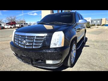 2010 Cadillac Escalade AWD Luxury