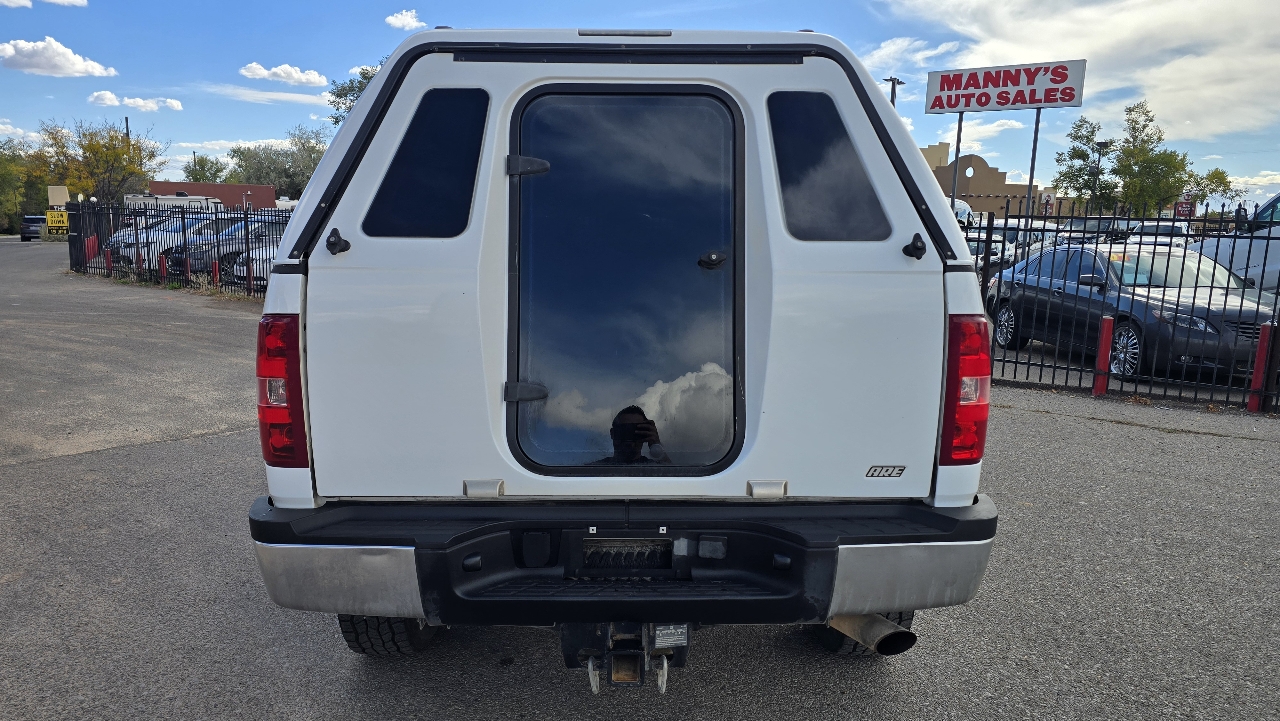 Chevrolet Silverado 2500HD LT Crew Cab 4WD 2012 Chevrolet Silverado 2500HD LT Crew Cab 4WD 2012