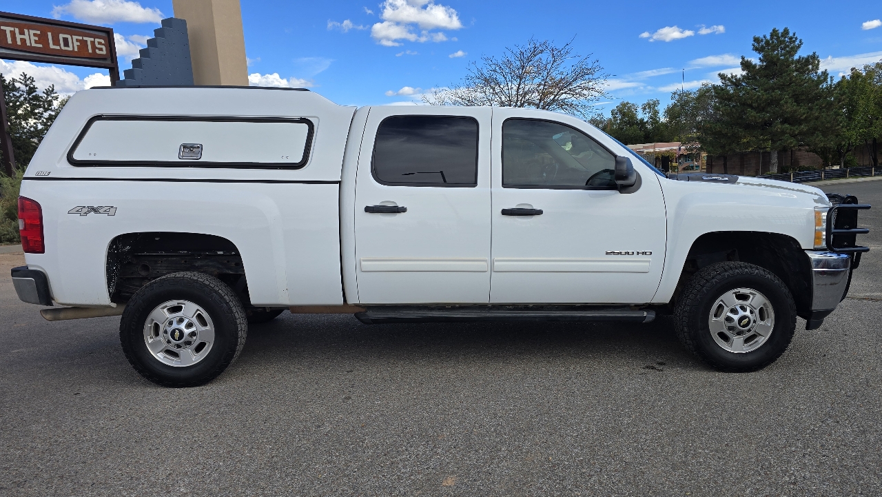 Chevrolet Silverado 2500HD LT Crew Cab 4WD 2012 Chevrolet Silverado 2500HD LT Crew Cab 4WD 2012