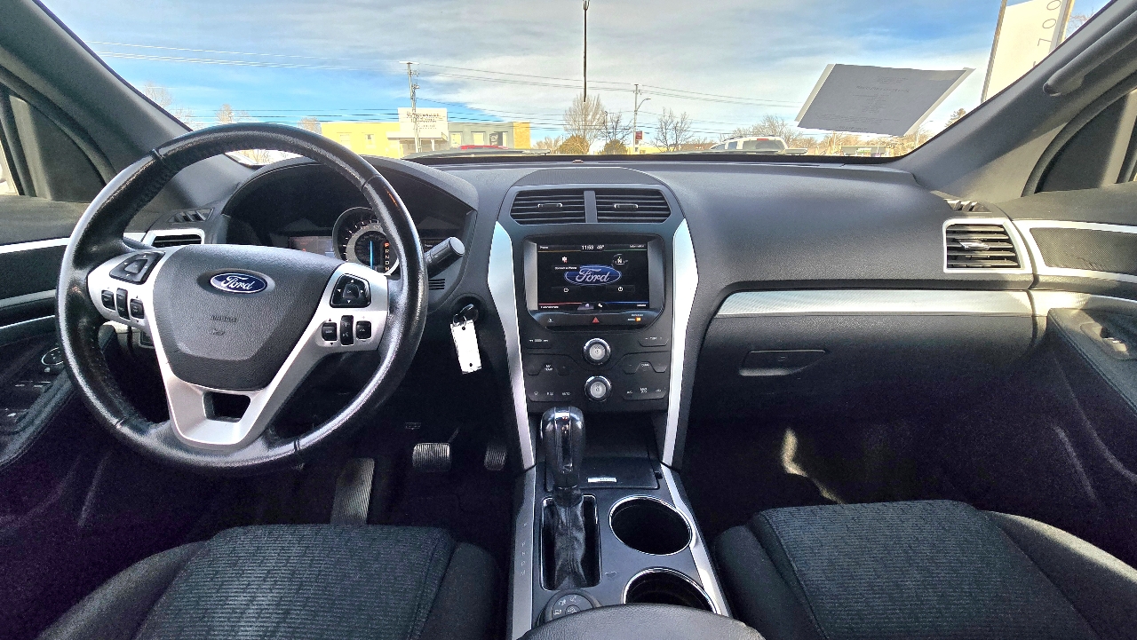 Ford Explorer XLT 4WD 2013