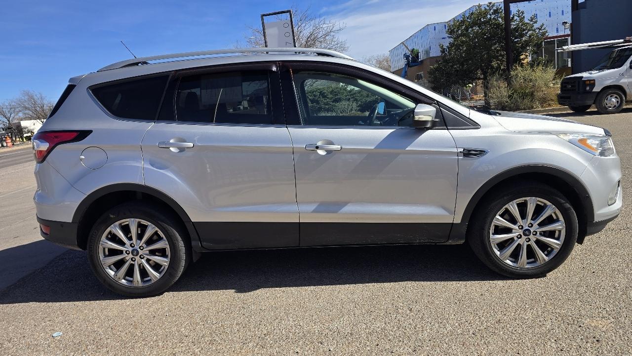 Ford Escape Titanium 4WD 2018