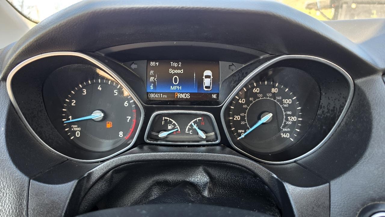 Ford Focus Titanium Sedan 2017