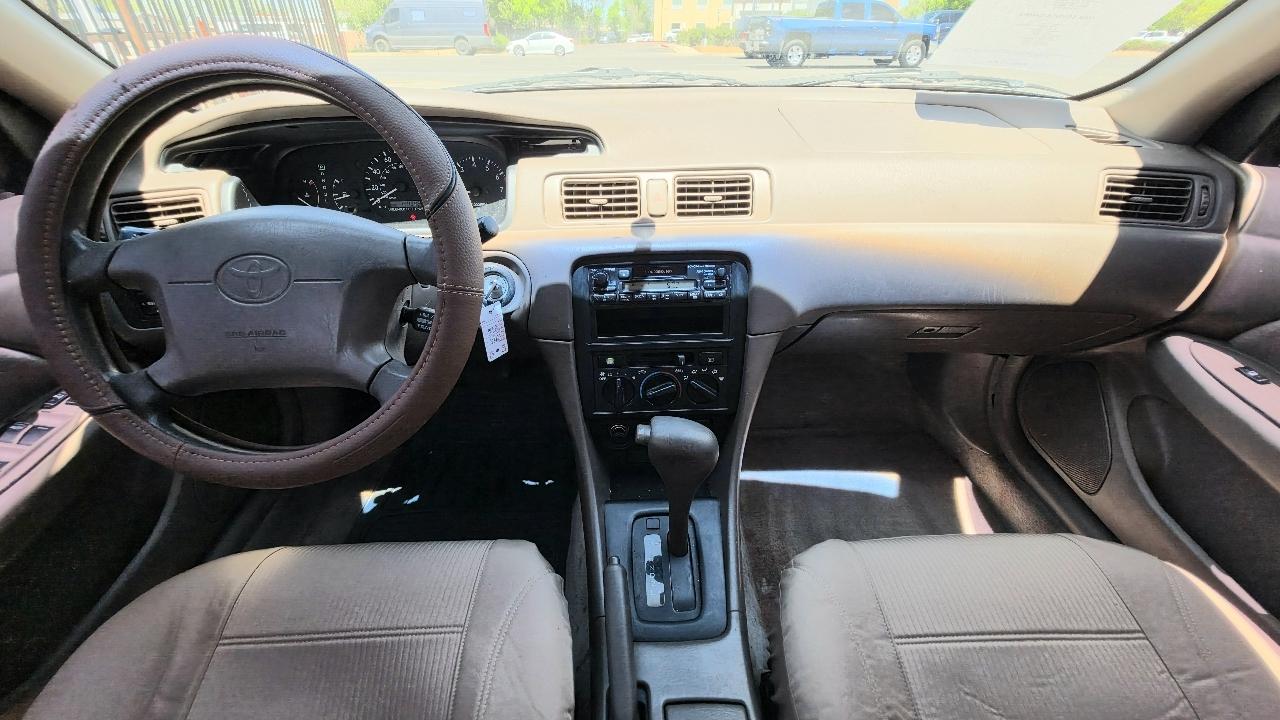 Toyota Camry CE 1998