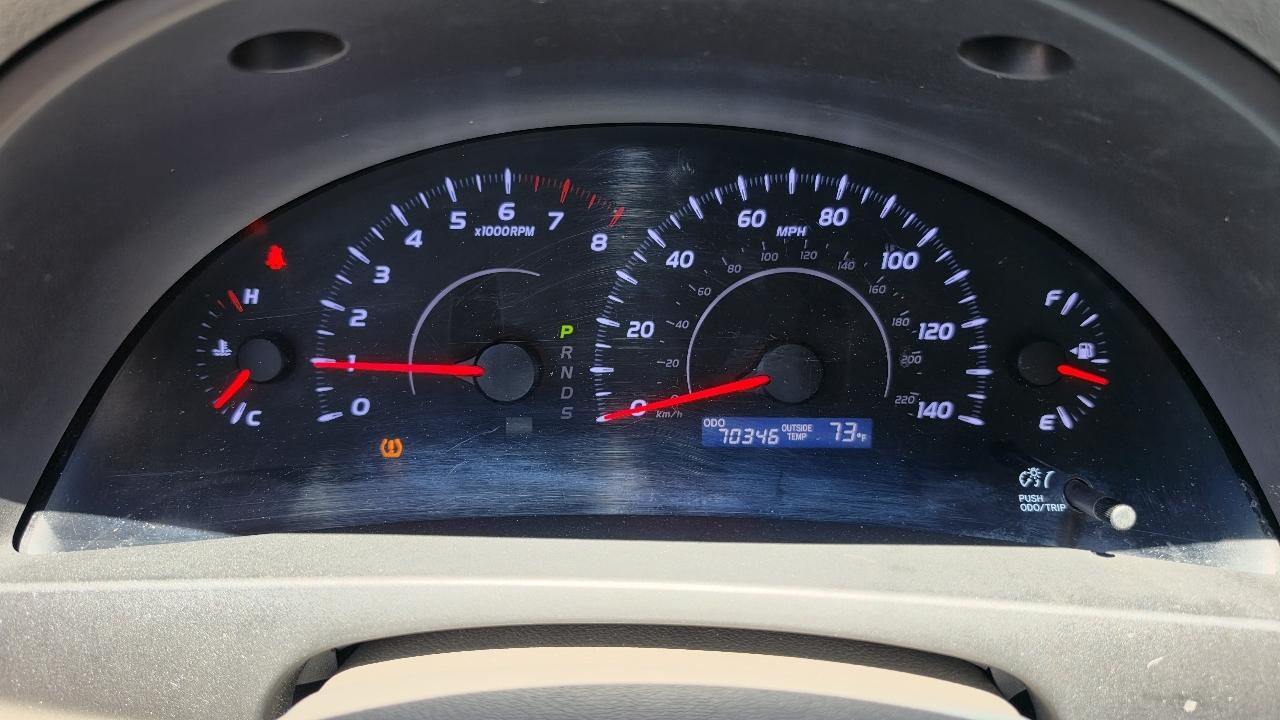 Toyota Camry SE 6-Spd MT 2010