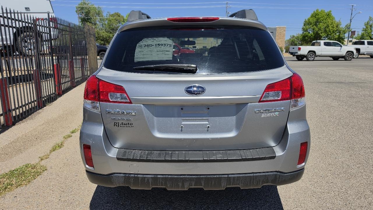 Subaru Outback 2.5i Limited 2010
