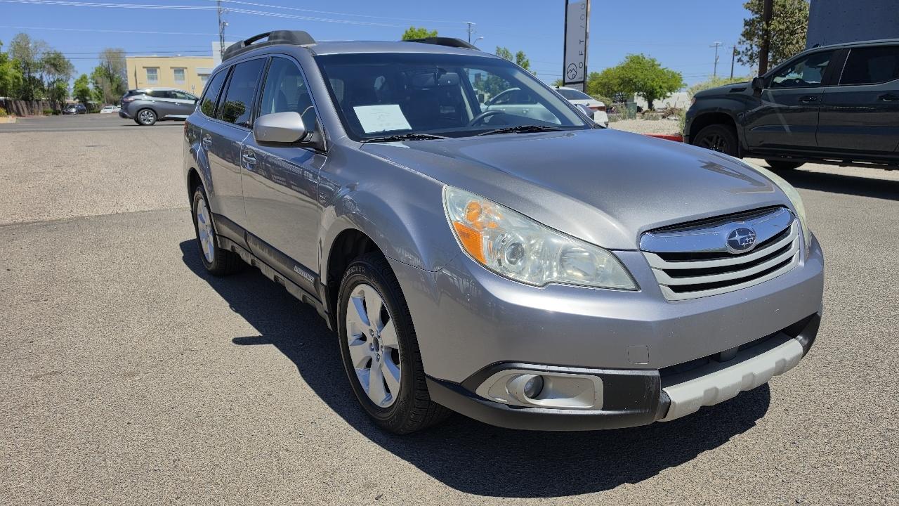 Subaru Outback 2.5i Limited 2010