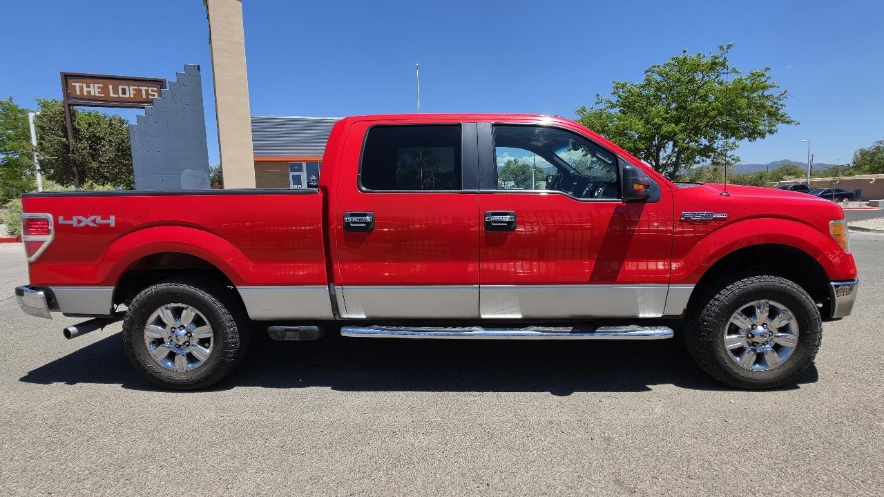 Ford F-150 XL SuperCrew 5.5-ft. Bed 4WD 2012