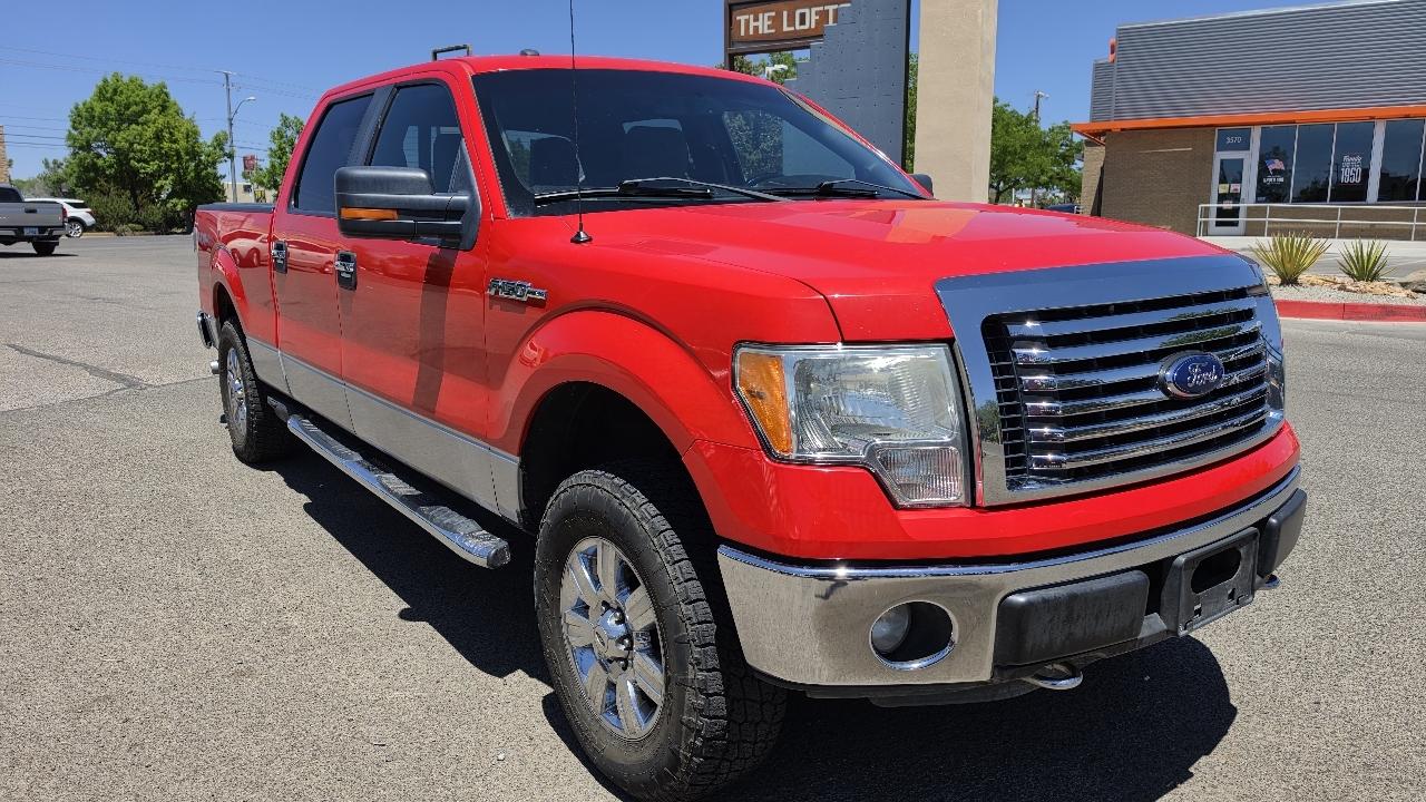 Ford F-150 XL SuperCrew 5.5-ft. Bed 4WD 2012