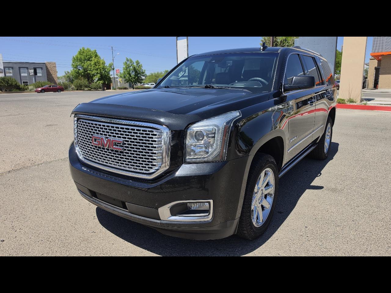 2016 GMC Yukon 4WD Denali's photo