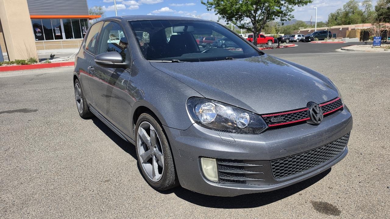 Volkswagen GTI 2.0T Coupe PZEV 2010