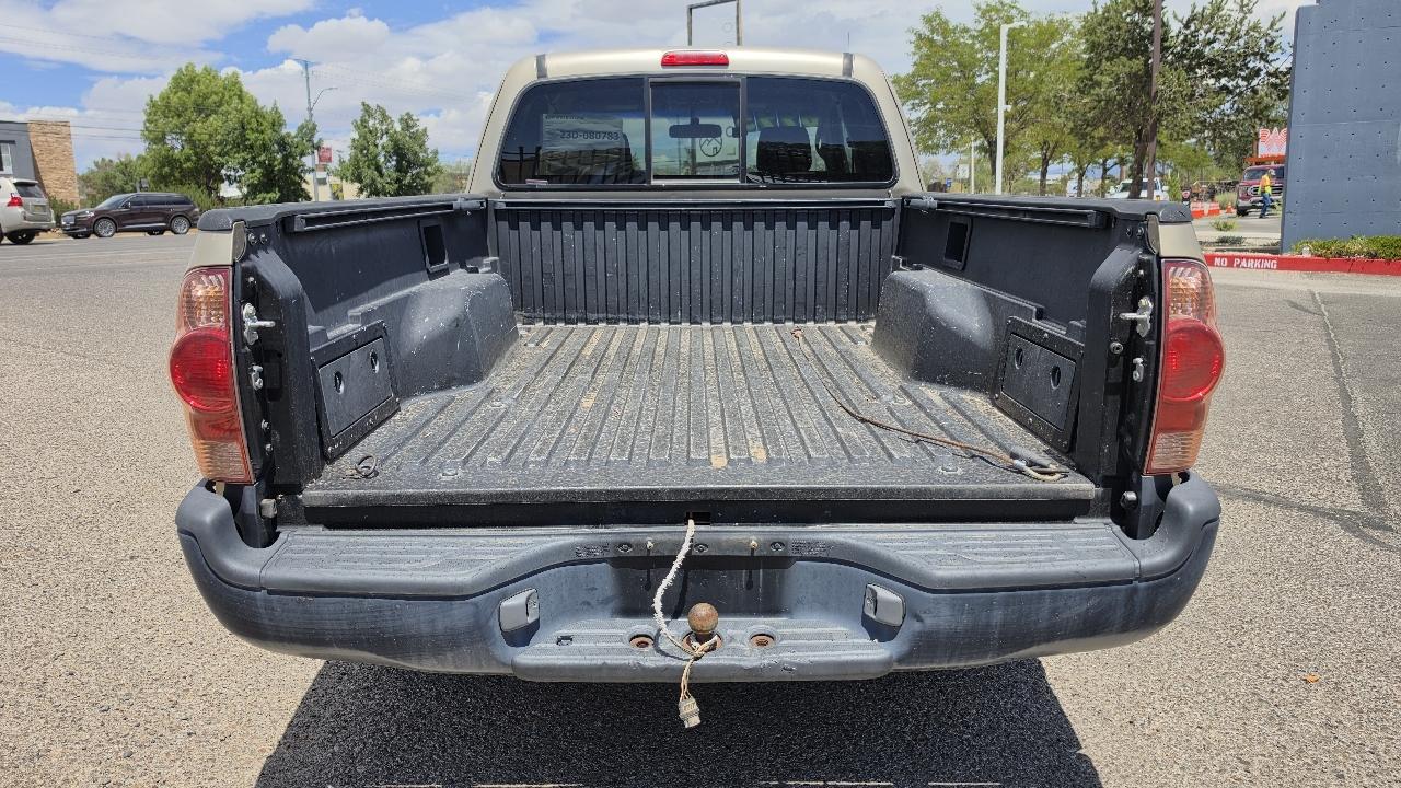 Toyota Tacoma Access Cab I4 Manual 2WD 2005