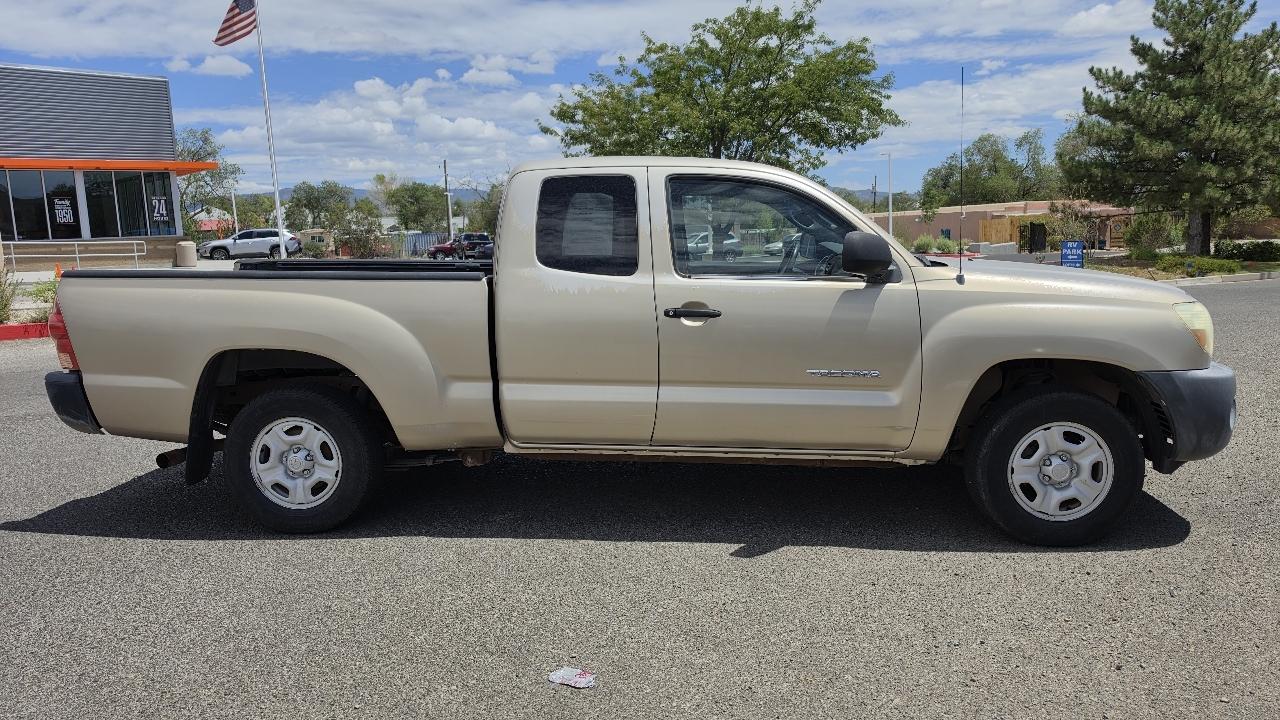 Toyota Tacoma Access Cab I4 Manual 2WD 2005