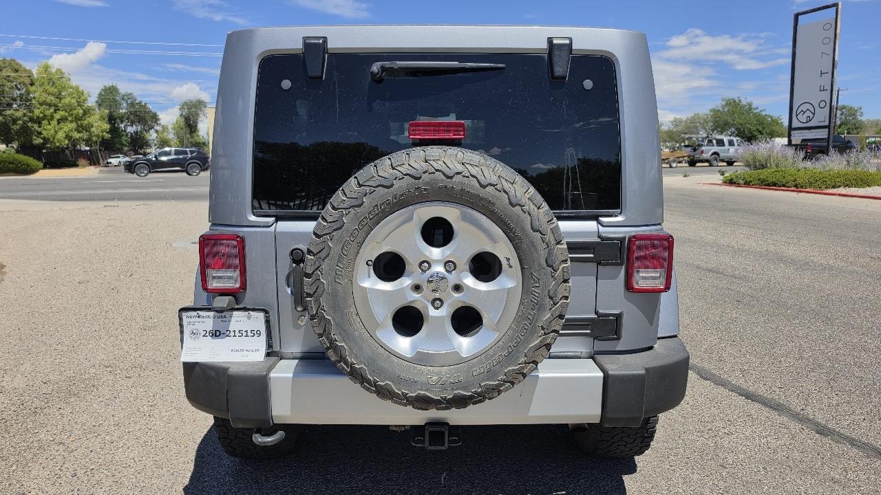 Jeep Wrangler Unlimited Sahara 4WD 2014