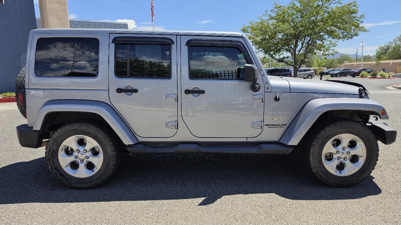 Jeep Wrangler Unlimited Sahara 4WD 2014