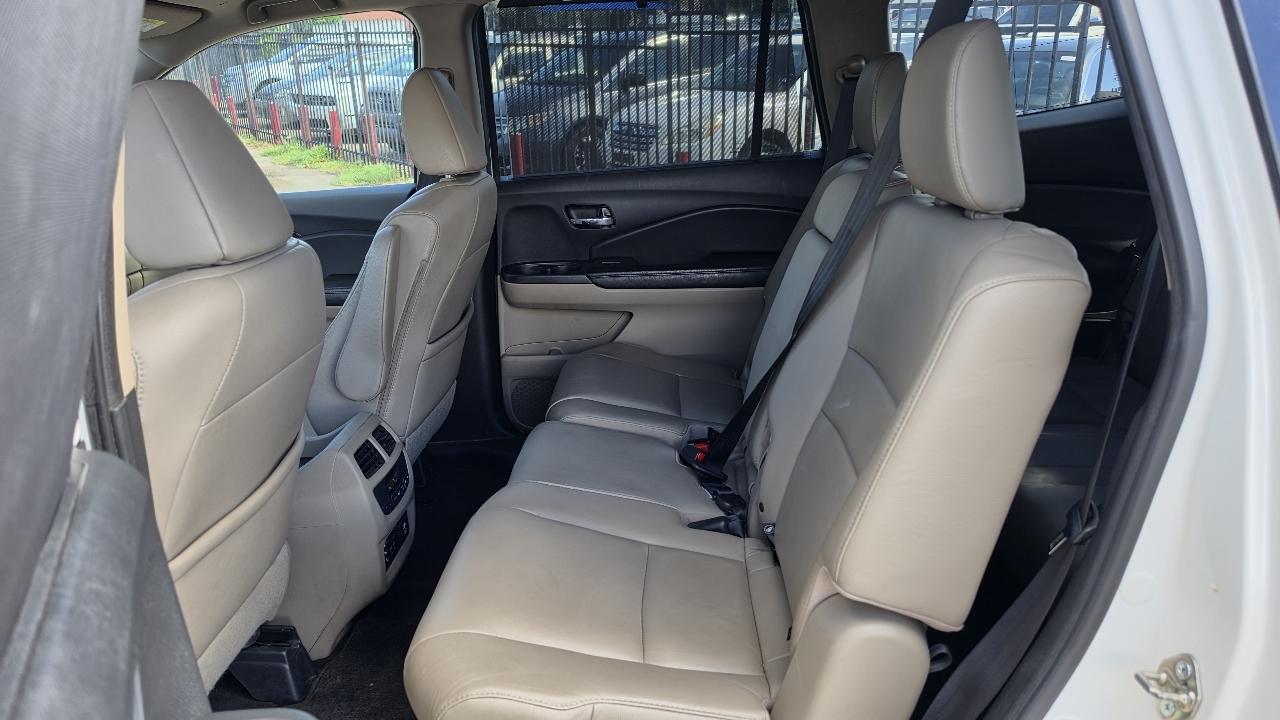 Honda Pilot Touring 4WD 2017