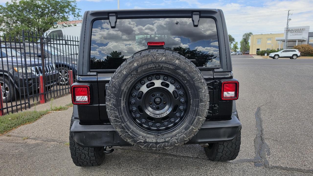 Jeep Wrangler Unlimited Sport 2018
