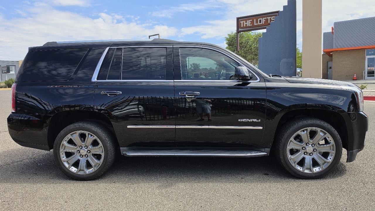 GMC Yukon Denali 4WD 2016