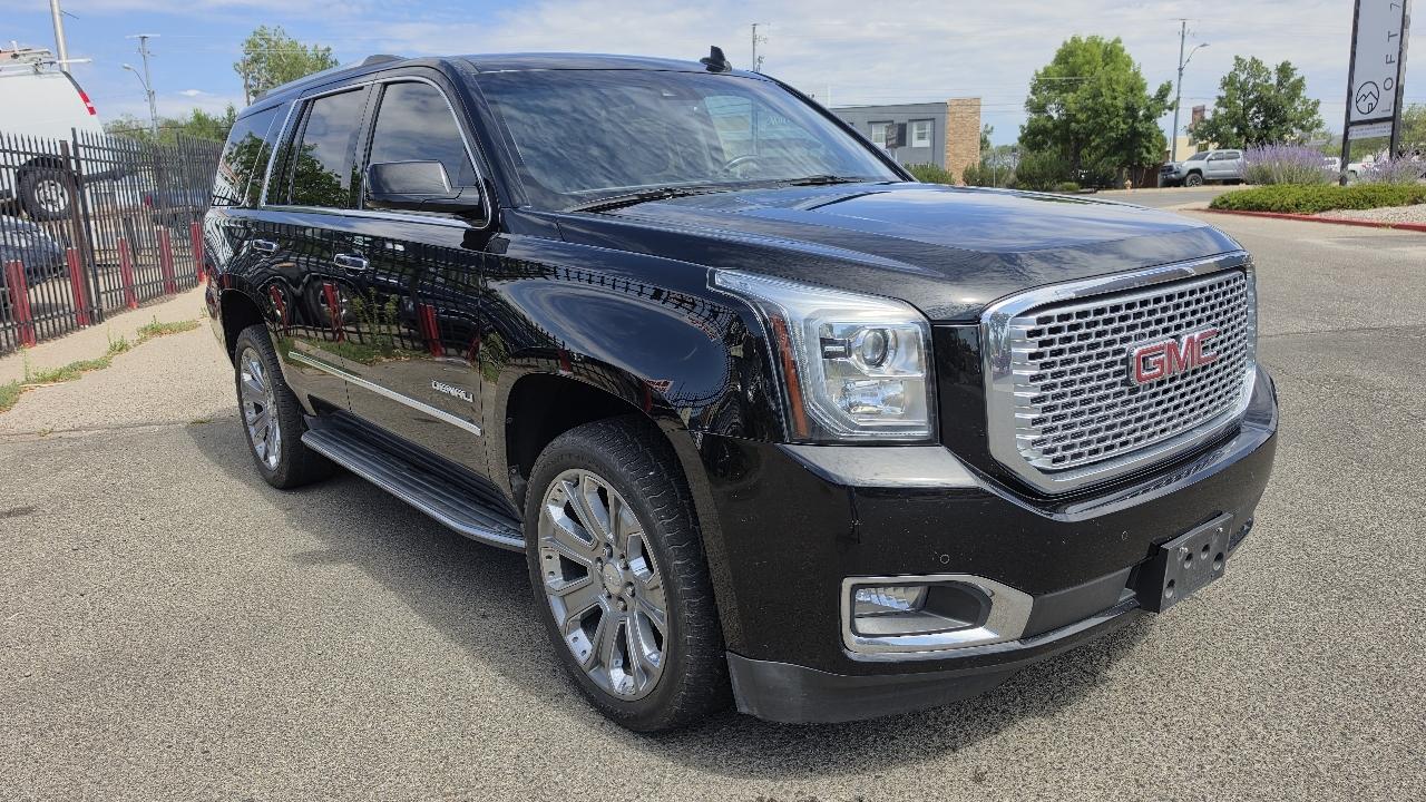 GMC Yukon Denali 4WD 2016