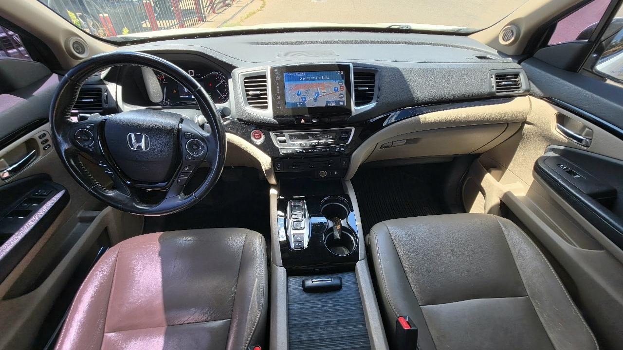 Honda Pilot Touring 4WD 2017