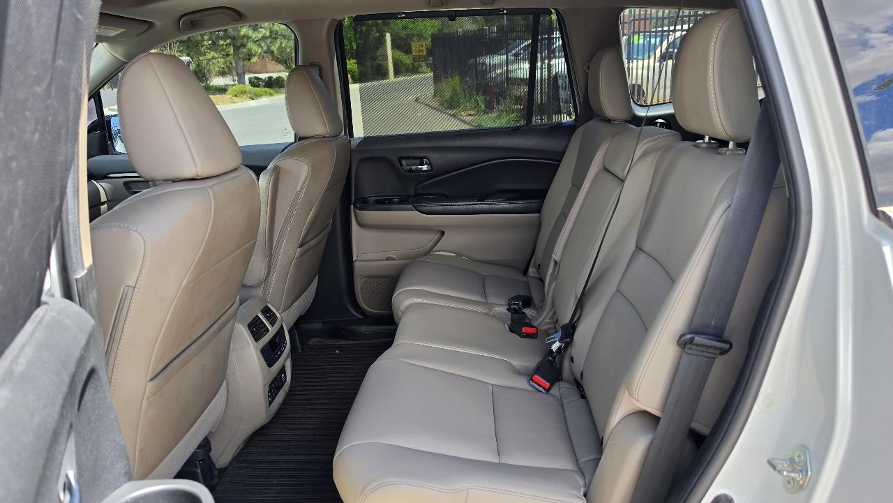 Honda Pilot Touring 4WD 2017