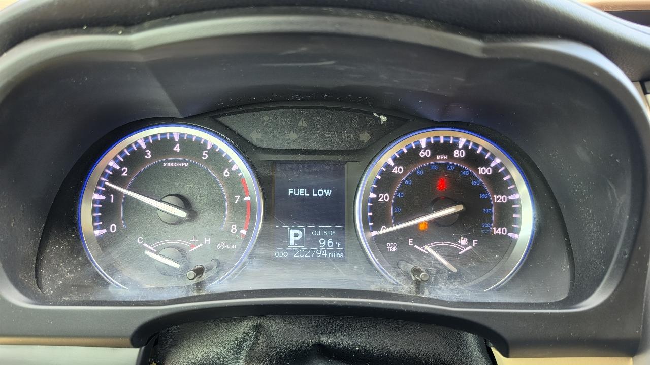 Toyota Highlander LE AWD V6 2015