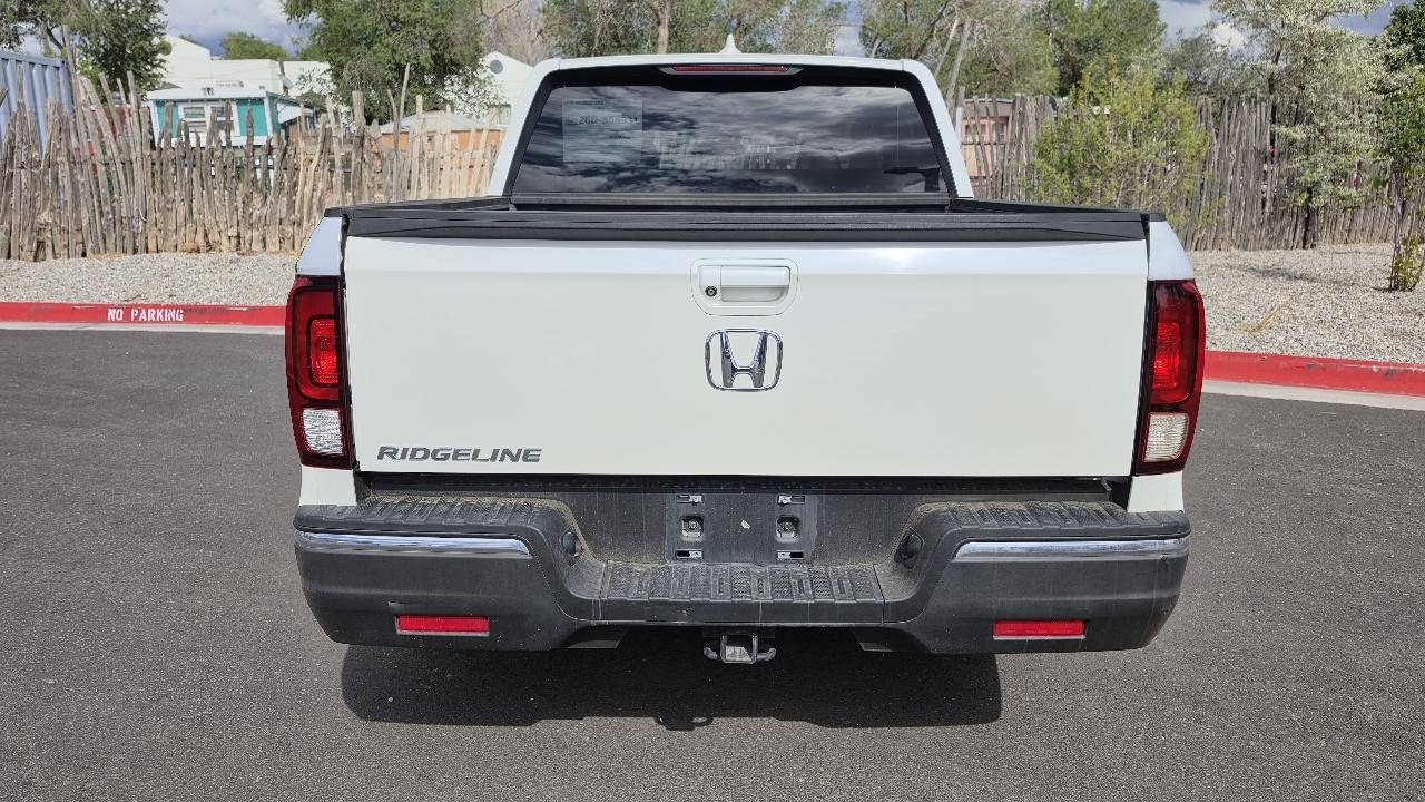 Honda Ridgeline photo 3