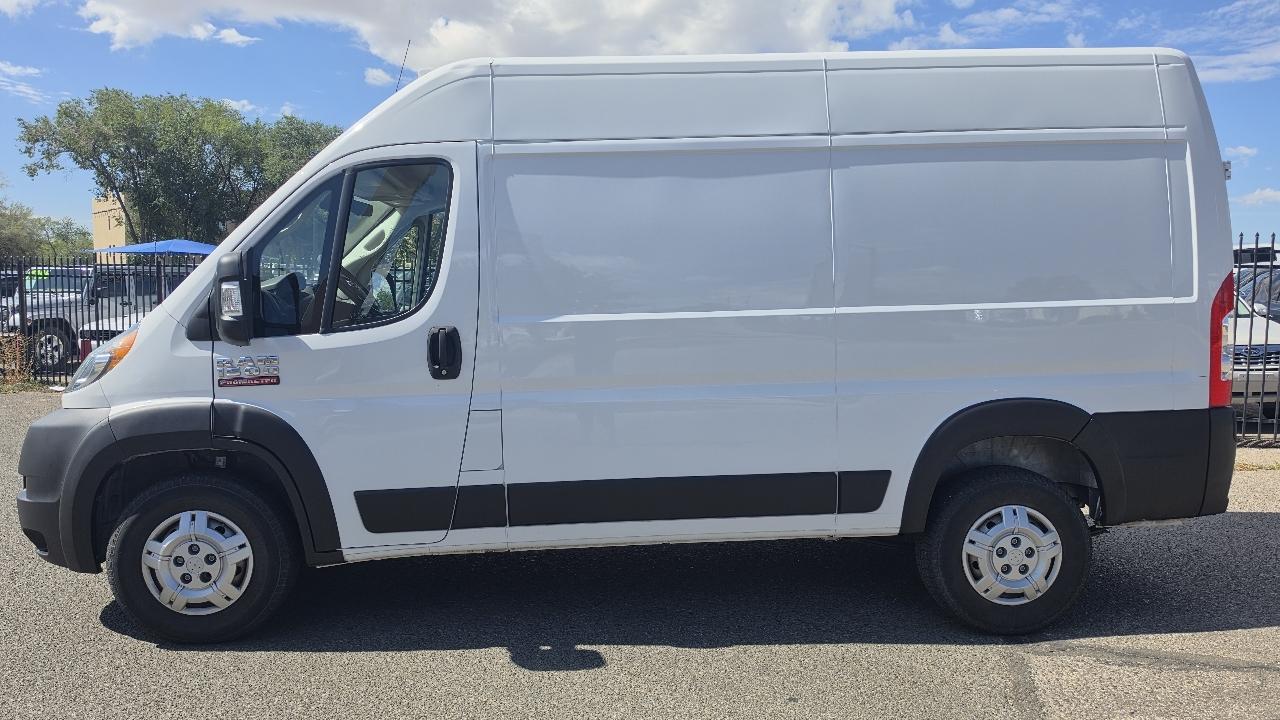Ram ProMaster 1500 photo 2