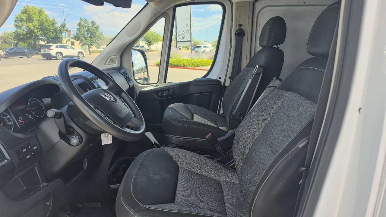 Ram ProMaster 1500 photo 11